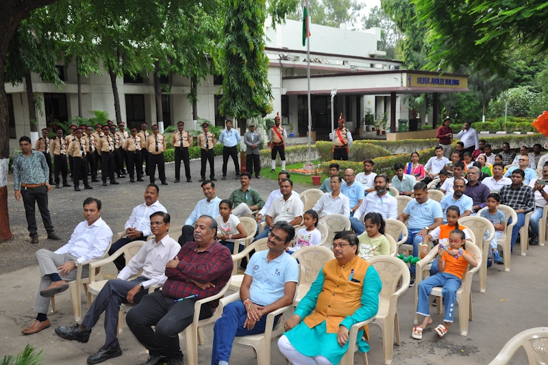 inde-2